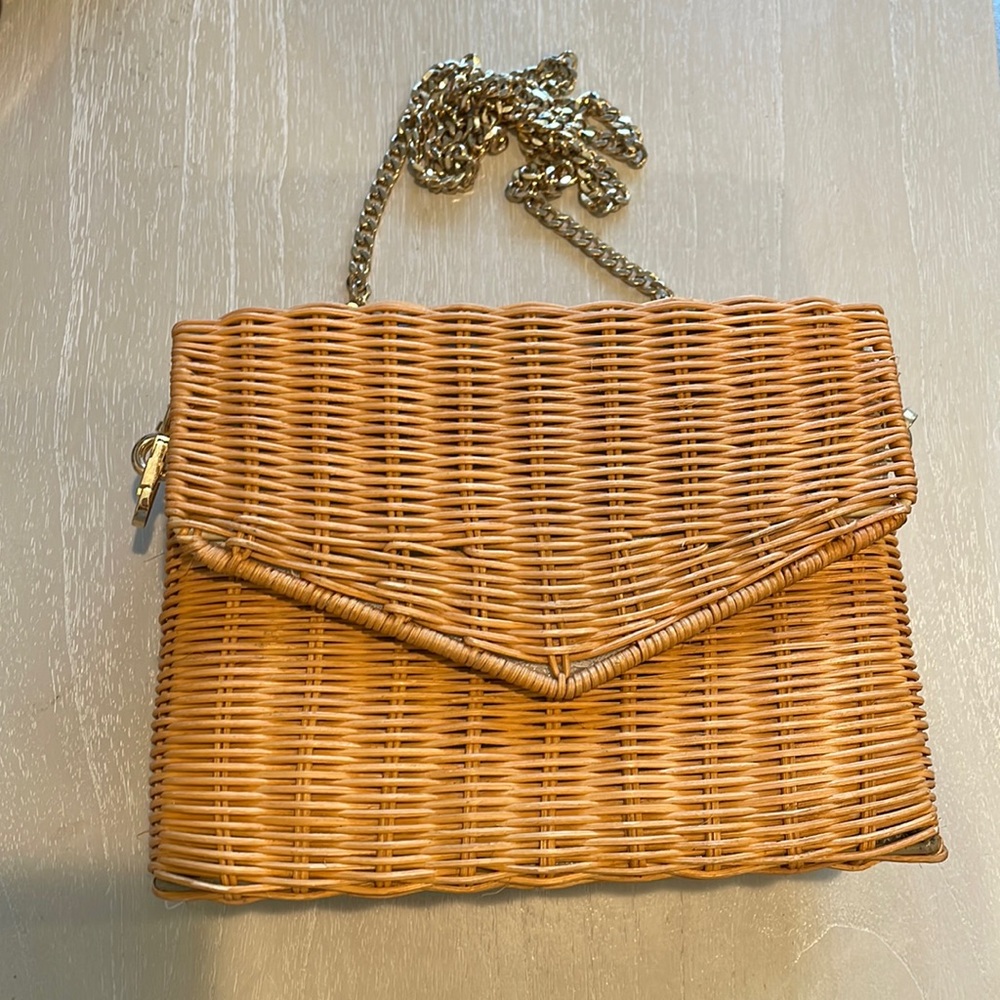 Straw Crossbody with Gold Chain Strap